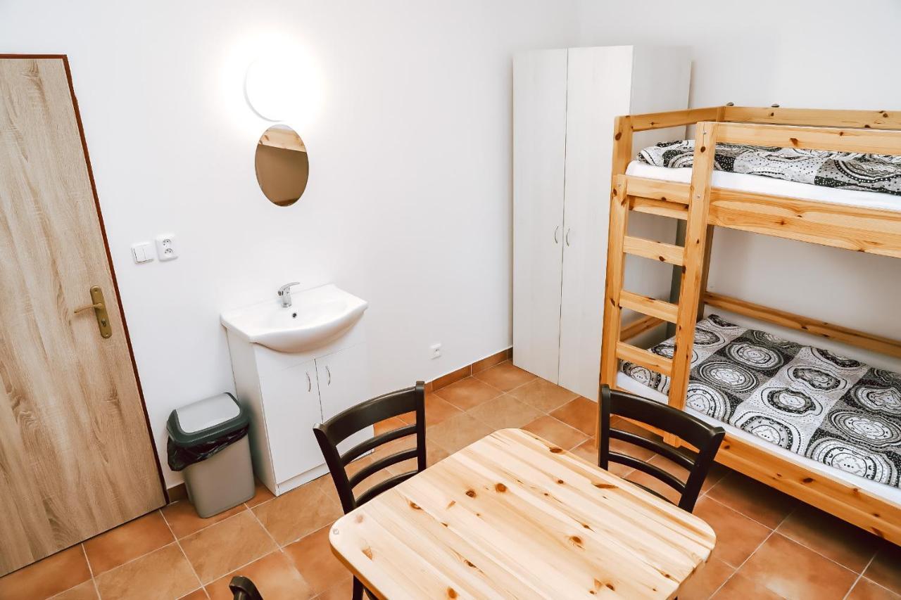 Chaty A Apartmany Hracholusky Kemp Kosatka Pnovany Dış mekan fotoğraf