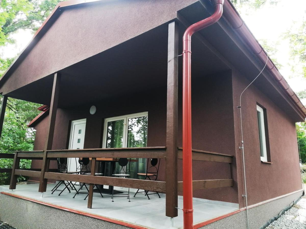 Chaty A Apartmany Hracholusky Kemp Kosatka Pnovany Dış mekan fotoğraf