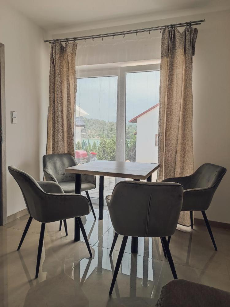 Chaty A Apartmany Hracholusky Kemp Kosatka Pnovany Dış mekan fotoğraf