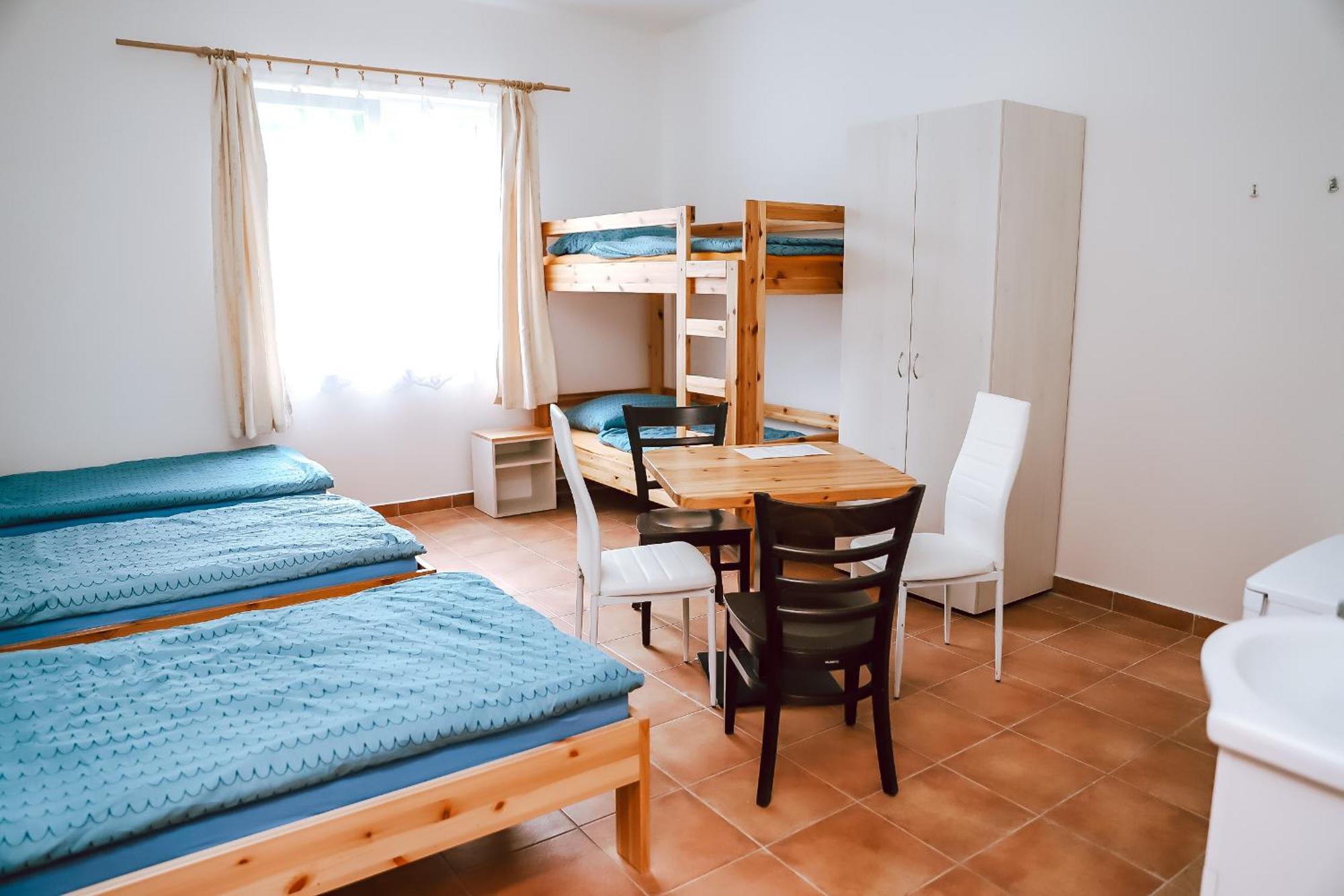 Chaty A Apartmany Hracholusky Kemp Kosatka Pnovany Oda fotoğraf